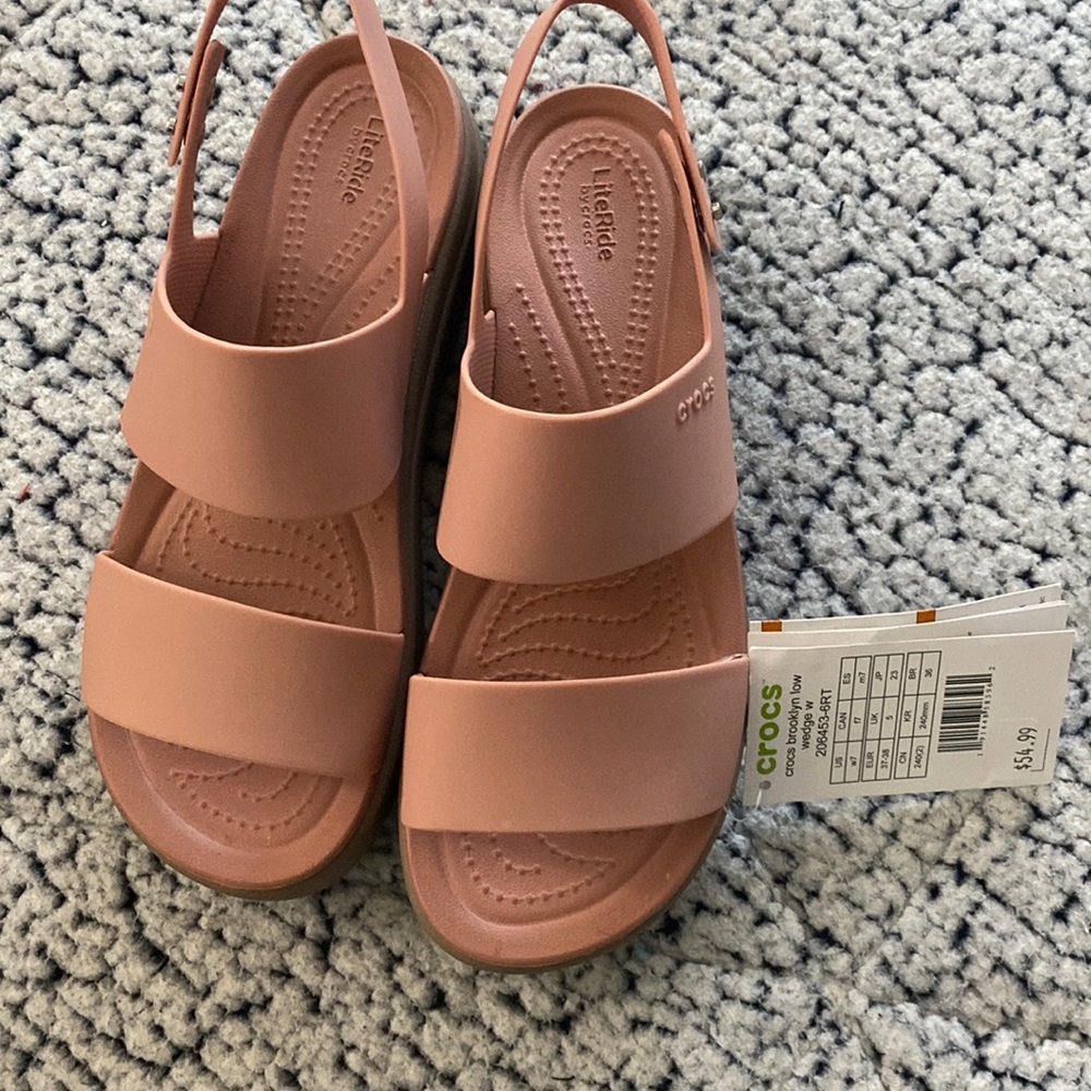 Crocs platforms
